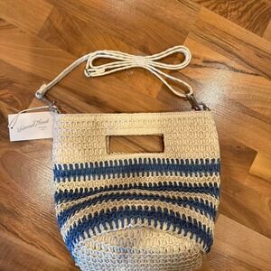 Universal thread NWT bucket bag cross body stripe resort vacation‎ blue tan